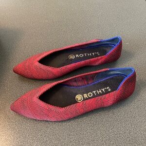Rothy’s “The Point” flats size 8